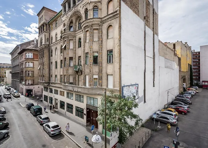 Bpr Stylish Vagabond Apartment With Ac